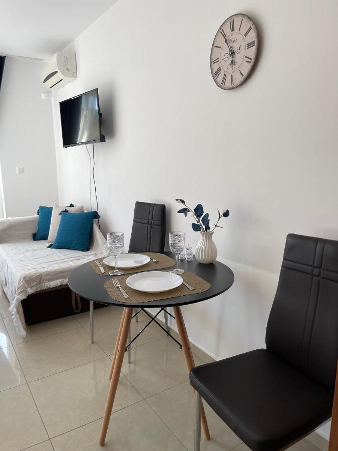 Admiral Plaza Aparthotel Slăntjev Brjag Exteriör bild